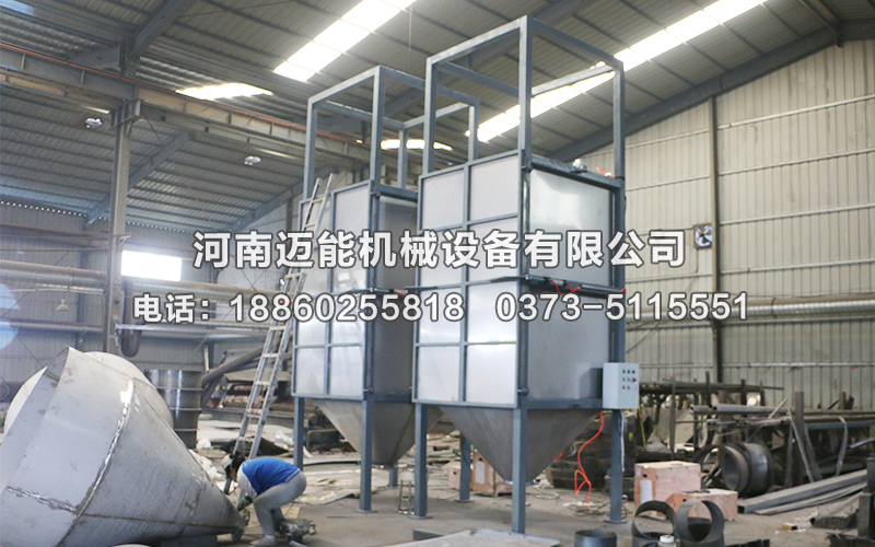 乙酸加鈉噸袋拆包機是怎樣工作的？